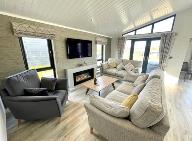 *Luxury Holiday Home With Hot Tub Close To Beach* Penally Kültér fotó