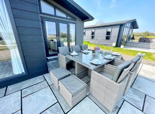 *Luxury Holiday Home With Hot Tub Close To Beach* Penally Kültér fotó